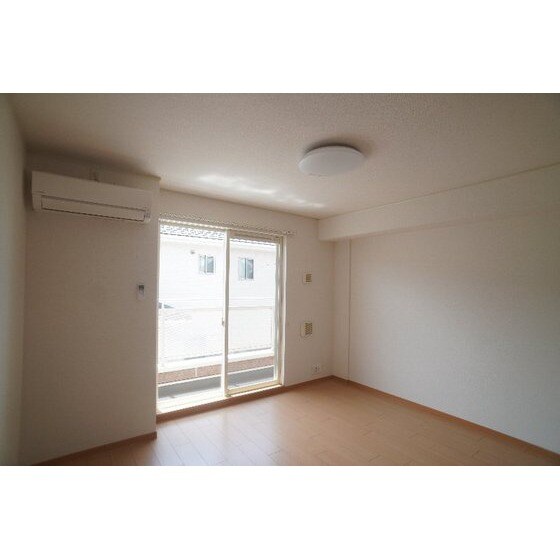 ドルチェ　ローザⅡの物件内観写真