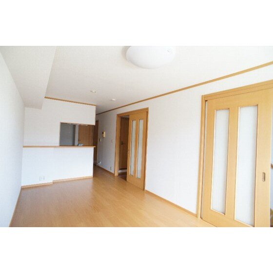 ヴィラフルールＡの物件内観写真