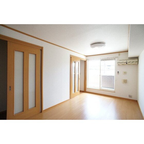 ヴィラフルールＡの物件内観写真