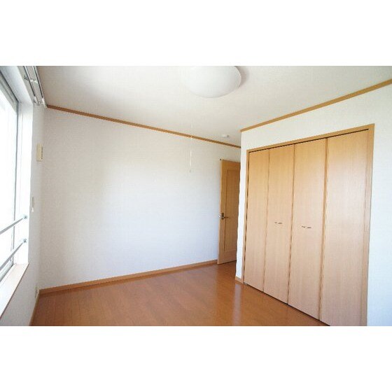 ヴィラフルールＡの物件内観写真