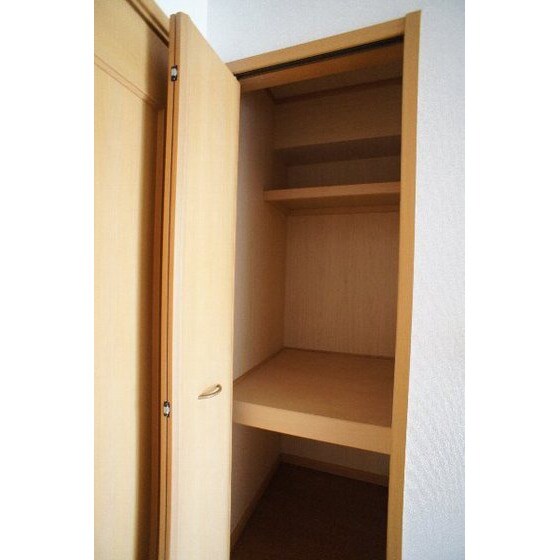 ヴィラフルールＡの物件内観写真