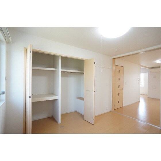 サンデーア・オチアイの物件内観写真