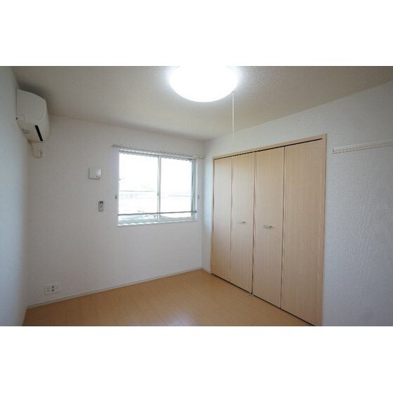 サンデーア・オチアイの物件内観写真