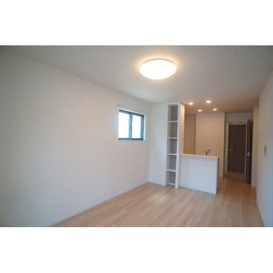 モンテリザイア藤岡　Ⅱの物件内観写真