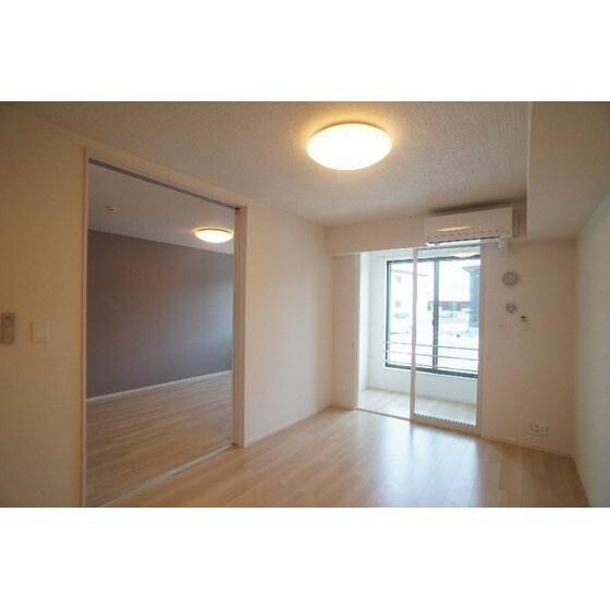 モンテリザイア藤岡　Ⅱの物件内観写真