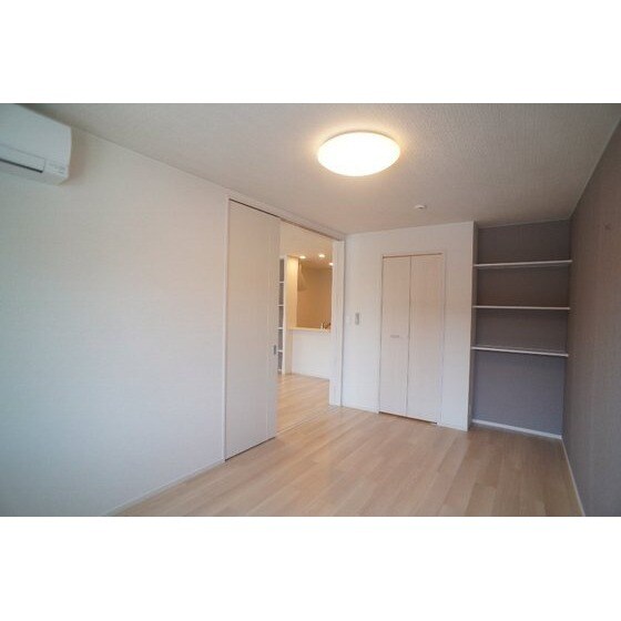 モンテリザイア藤岡　Ⅱの物件内観写真