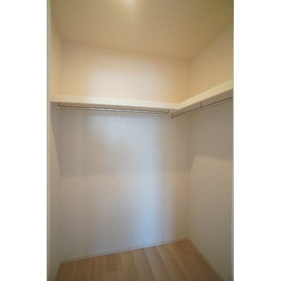 モンテリザイア藤岡　Ⅱの物件内観写真