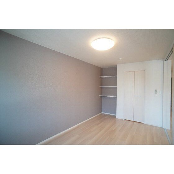 モンテリザイア藤岡　Ⅱの物件内観写真