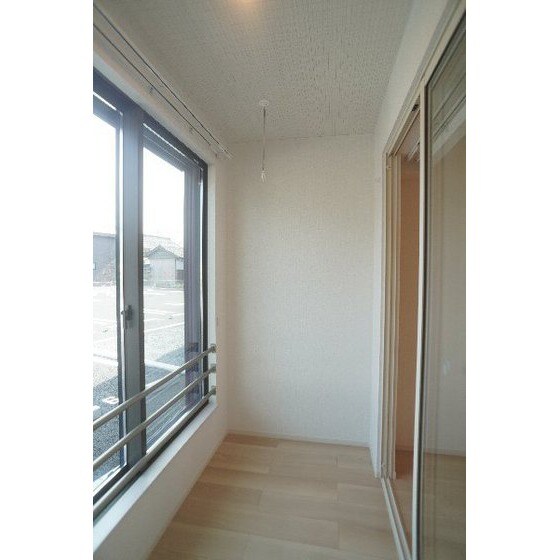 モンテリザイア藤岡　Ⅱの物件内観写真