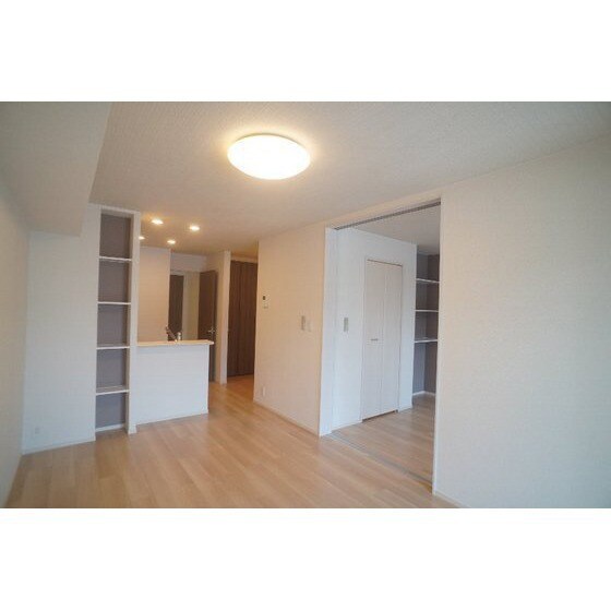 モンテリザイア藤岡　Ⅱの物件内観写真