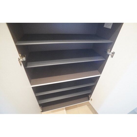 モンテリザイア藤岡　Ⅱの物件内観写真