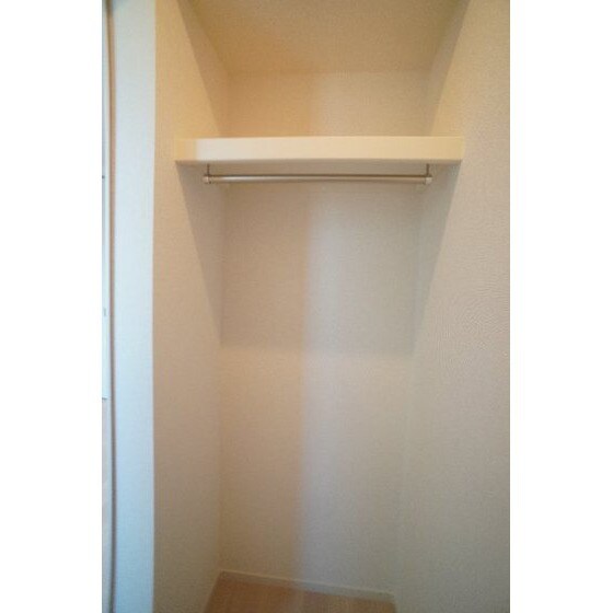 モンテリザイア藤岡　Ⅰの物件内観写真