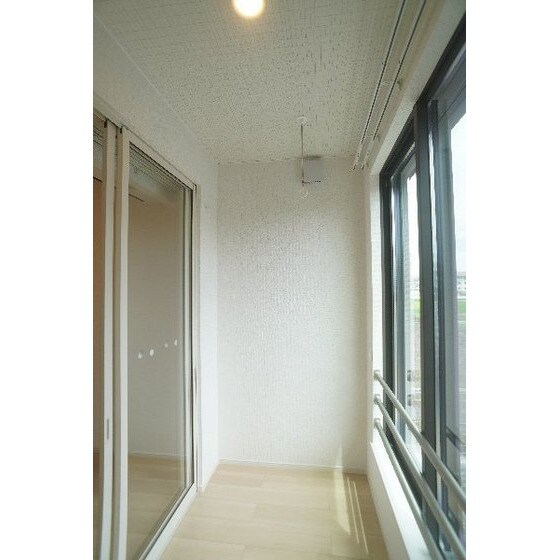 モンテリザイア藤岡　Ⅲの物件内観写真