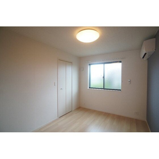 モンテリザイア藤岡　Ⅲの物件内観写真