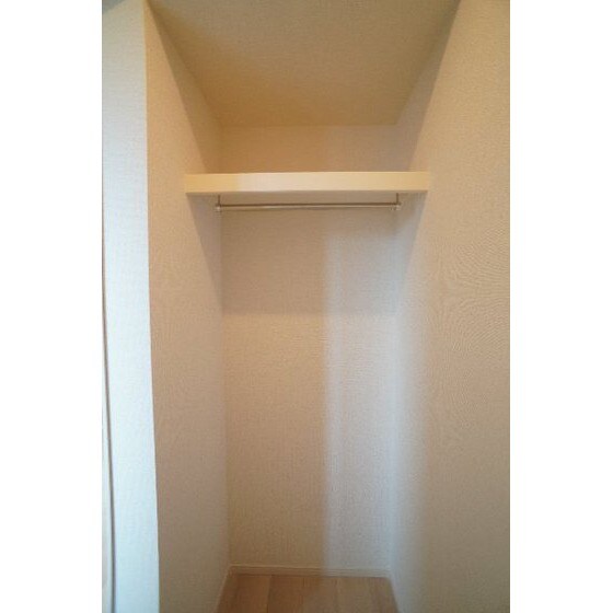 モンテリザイア藤岡　Ⅲの物件内観写真