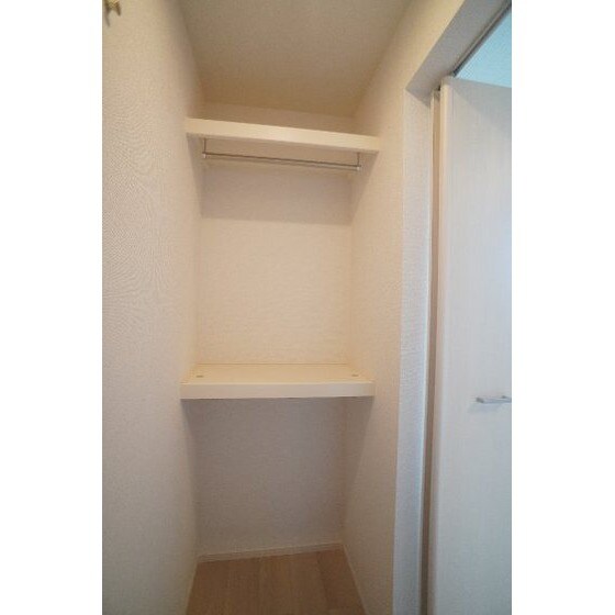 モンテリザイア藤岡　Ⅲの物件内観写真