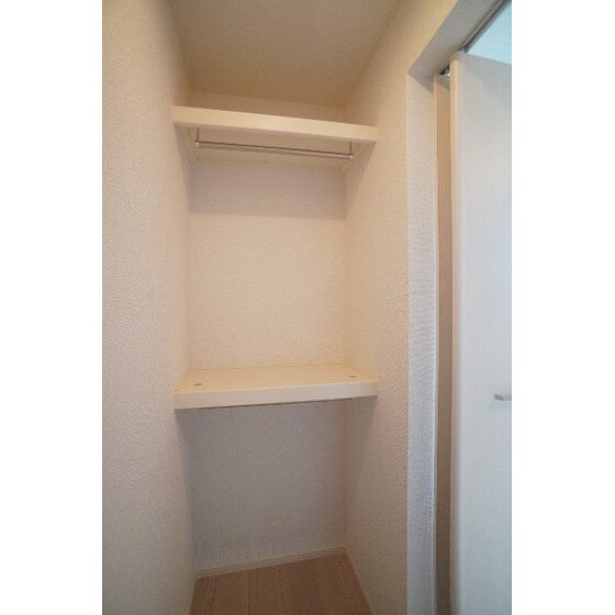 モンテリザイア藤岡　Ⅲの物件内観写真