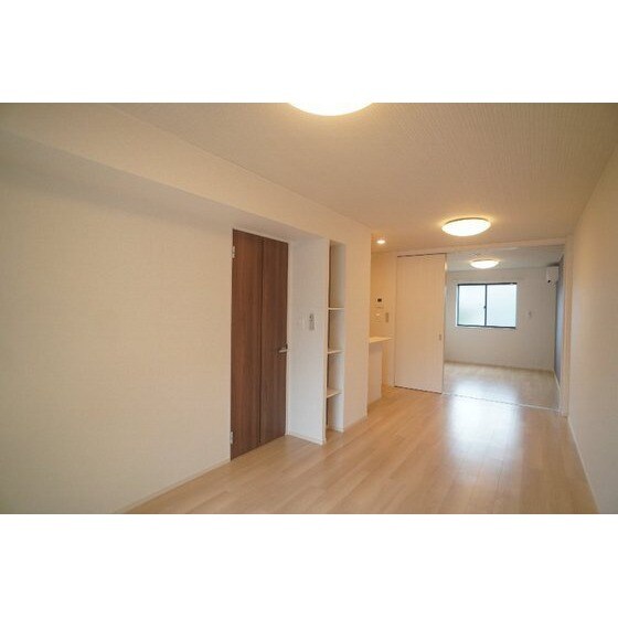 モンテリザイア藤岡　Ⅲの物件内観写真