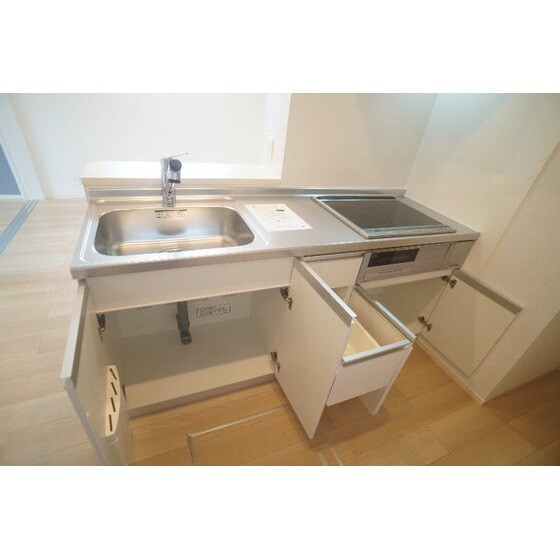 モンテリザイア藤岡　Ⅲの物件内観写真