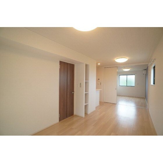 モンテリザイア藤岡　Ⅲの物件内観写真