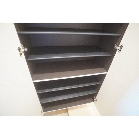 モンテリザイア藤岡　Ⅲの物件内観写真