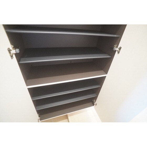 モンテリザイア藤岡　Ⅲの物件内観写真