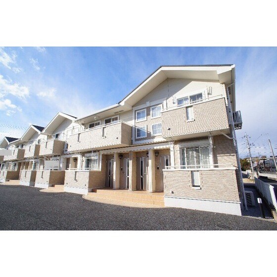 ラビスⅡの物件外観写真