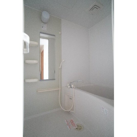 ラフレシールⅠの物件内観写真