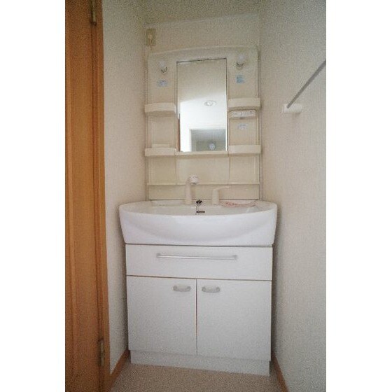 ラフレシールⅠの物件内観写真