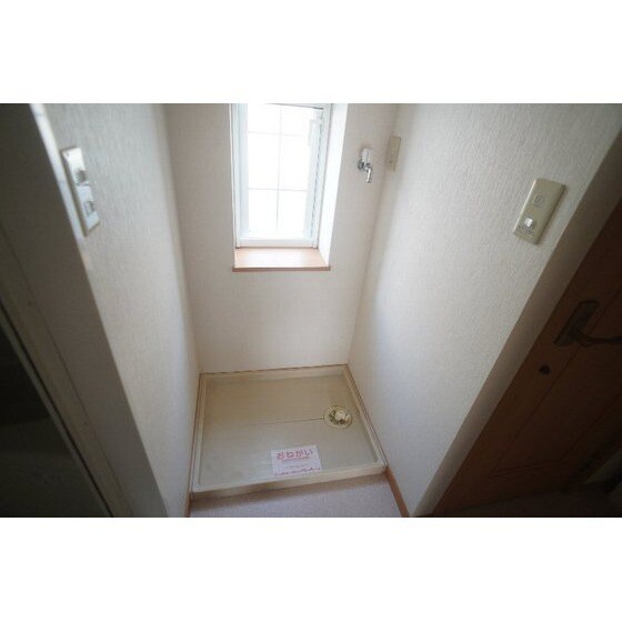 ラフレシールⅠの物件内観写真