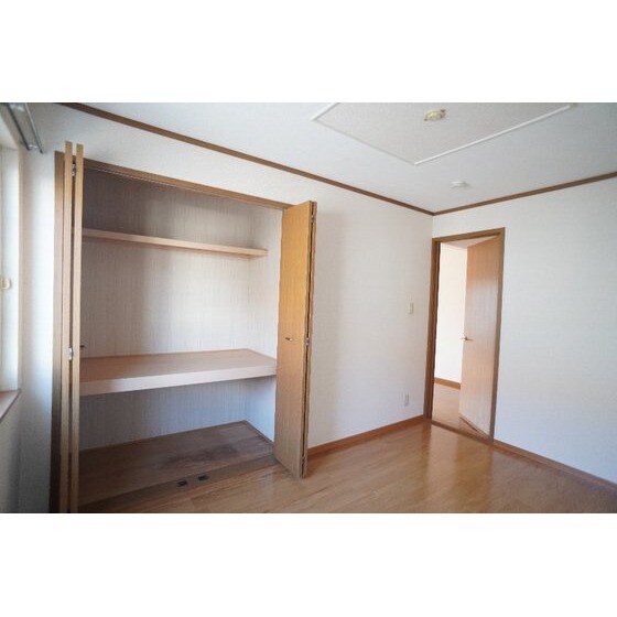 フォーシーズンズ　Ａの物件内観写真