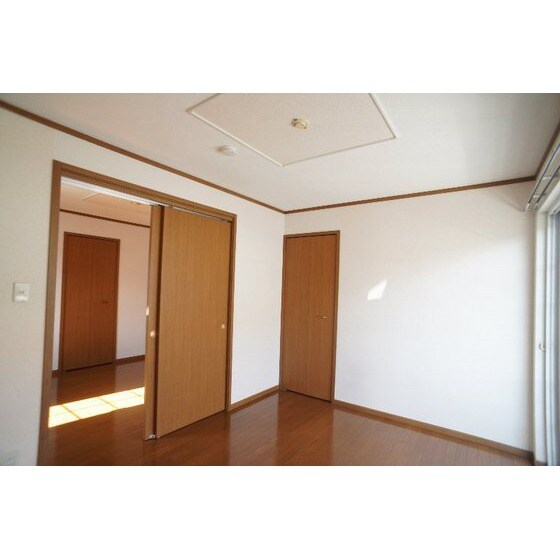 フォーシーズンズ　Ａの物件内観写真