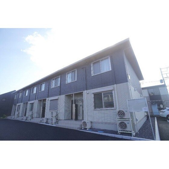 ブレイブコートの物件外観写真