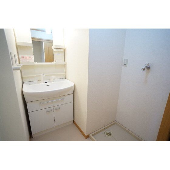 デフィー・ホワイトの物件内観写真