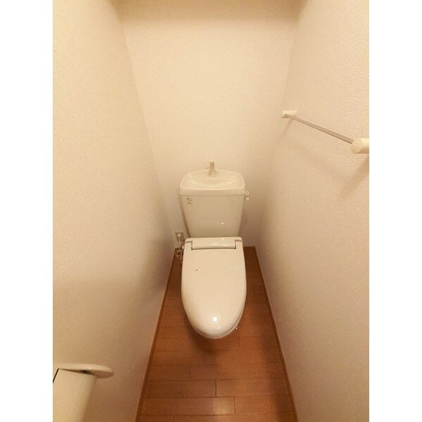 デフィー・ホワイトの物件内観写真