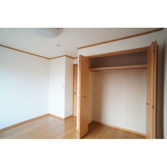 デフィー・ホワイトの物件内観写真