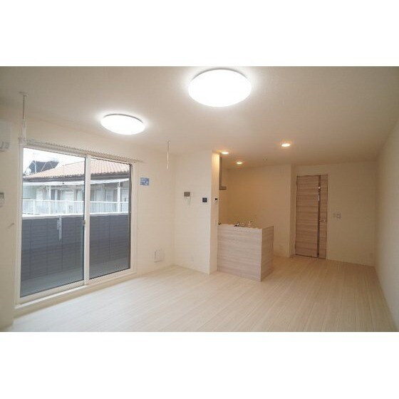 Ｄ－ＲＯＯＭ台新田町の物件内観写真