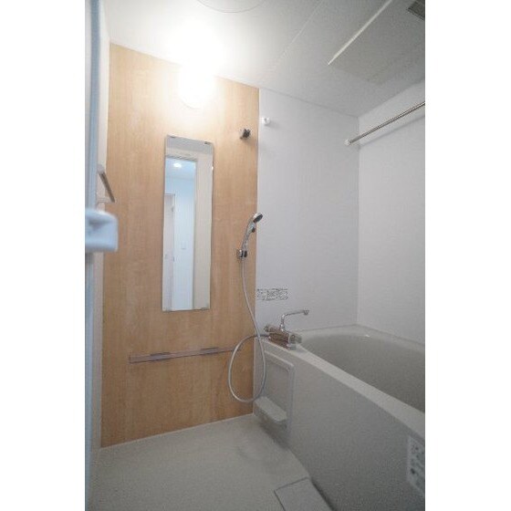 Ｄ－ＲＯＯＭ台新田町の物件内観写真