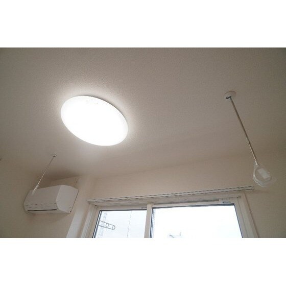 Ｄ－ＲＯＯＭ台新田町の物件内観写真