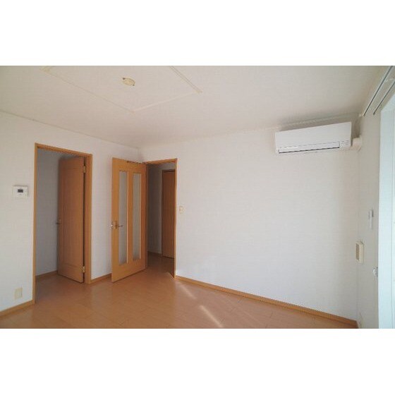 メゾン・デュ・ソレイユⅢの物件内観写真