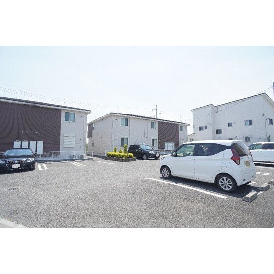 グランクラスＢの物件外観写真