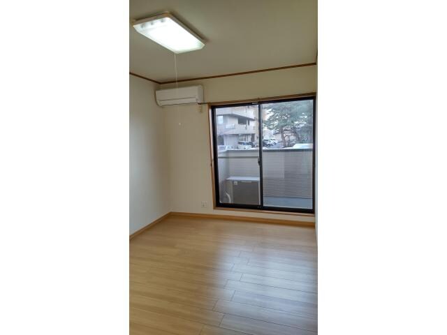 ガーデンブリッジの物件内観写真