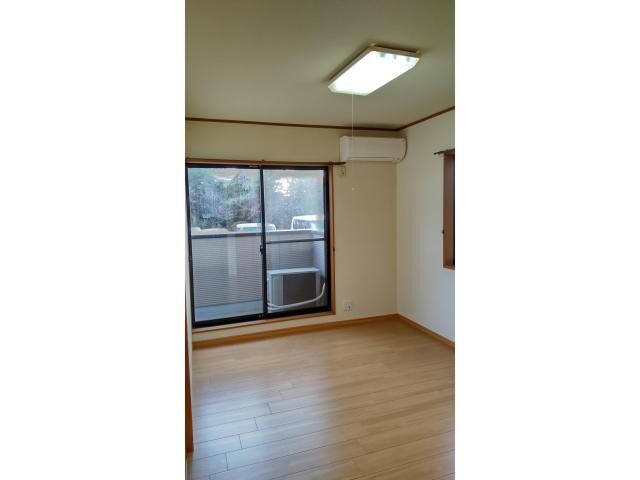 ガーデンブリッジの物件内観写真