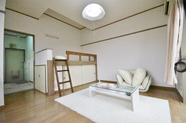 ハイツフォーリストＡ棟の物件内観写真