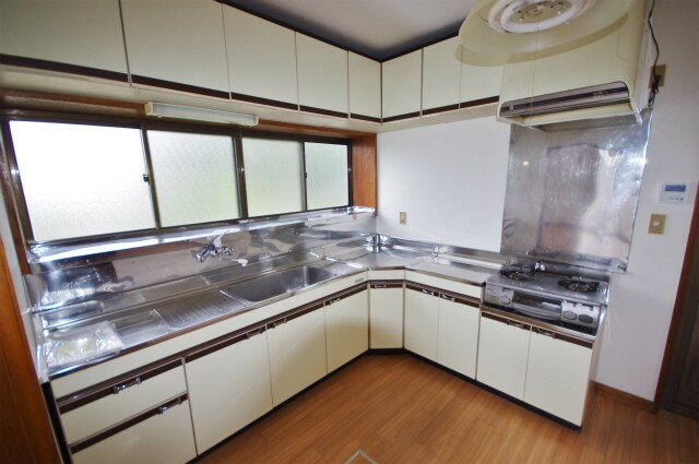 石林東爪貸家の物件内観写真