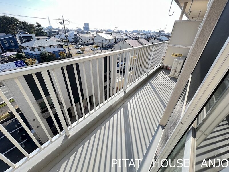 ベルシェ川村の物件内観写真