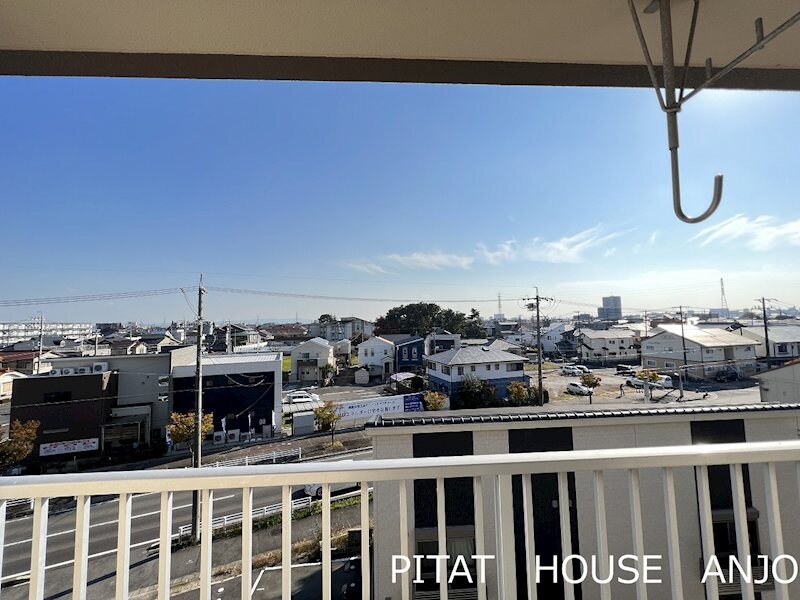 ベルシェ川村の物件内観写真