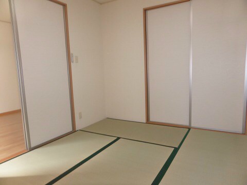 ファミール二池の物件内観写真