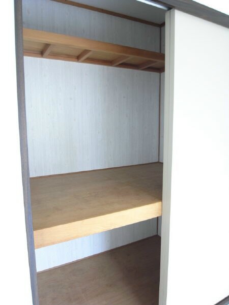 ジュネスシャトーの物件内観写真