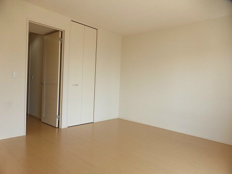 カーミー・芳川の物件内観写真